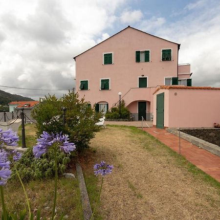 Villa Zafferano Suites Celle Ligure Exterior photo