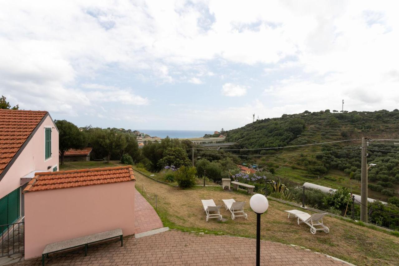 Villa Zafferano Suites Celle Ligure Exterior photo