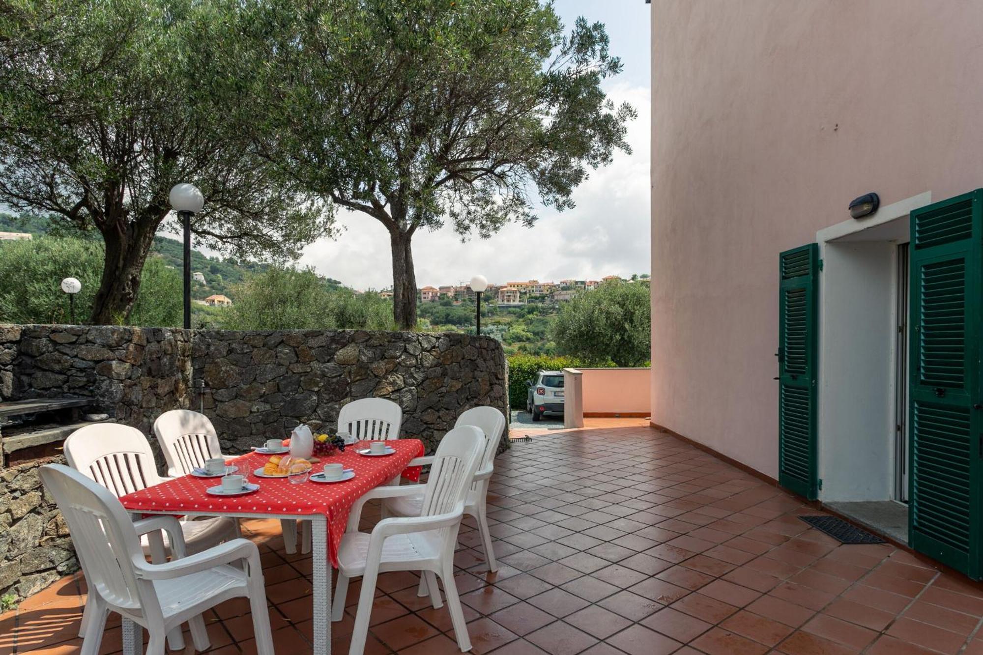 Villa Zafferano Suites Celle Ligure Exterior photo