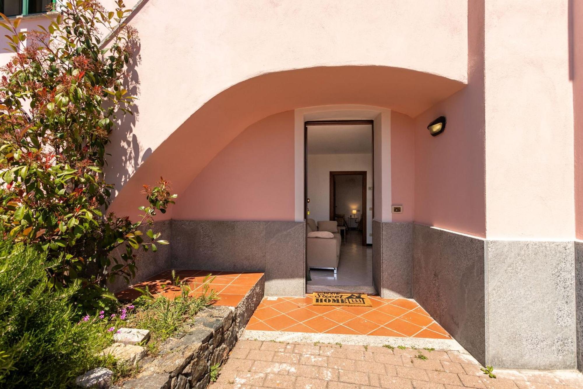 Villa Zafferano Suites Celle Ligure Exterior photo