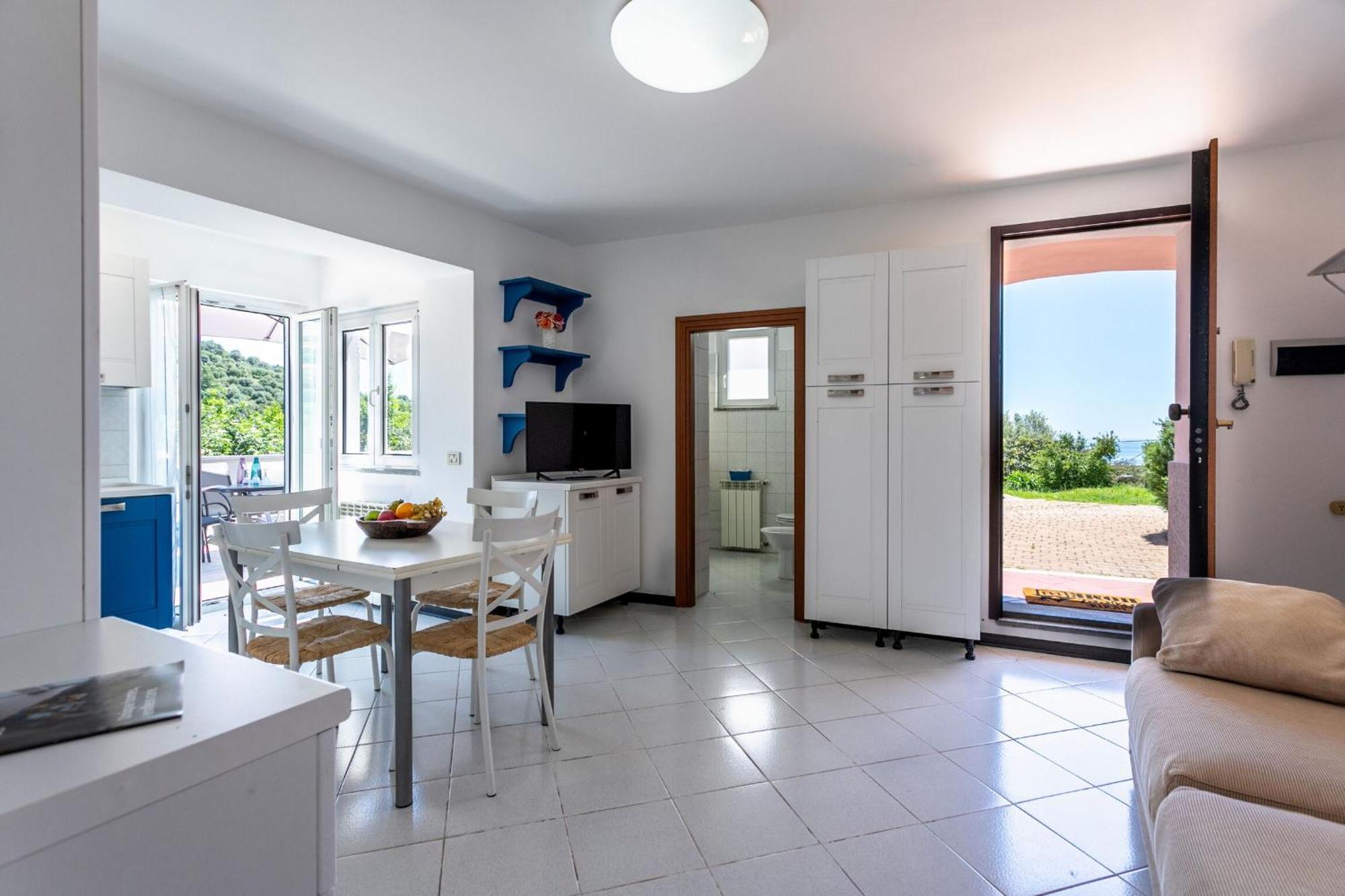 Villa Zafferano Suites Celle Ligure Exterior photo