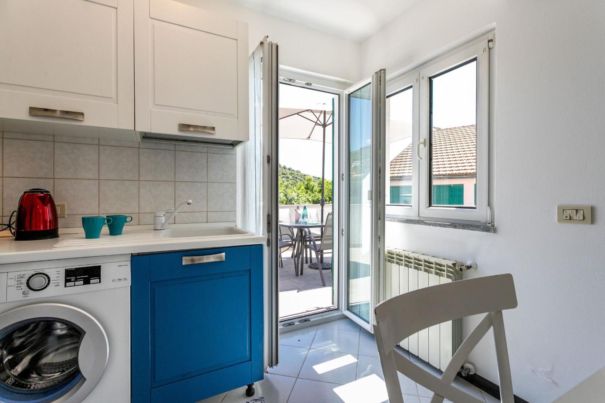 Villa Zafferano Suites Celle Ligure Exterior photo