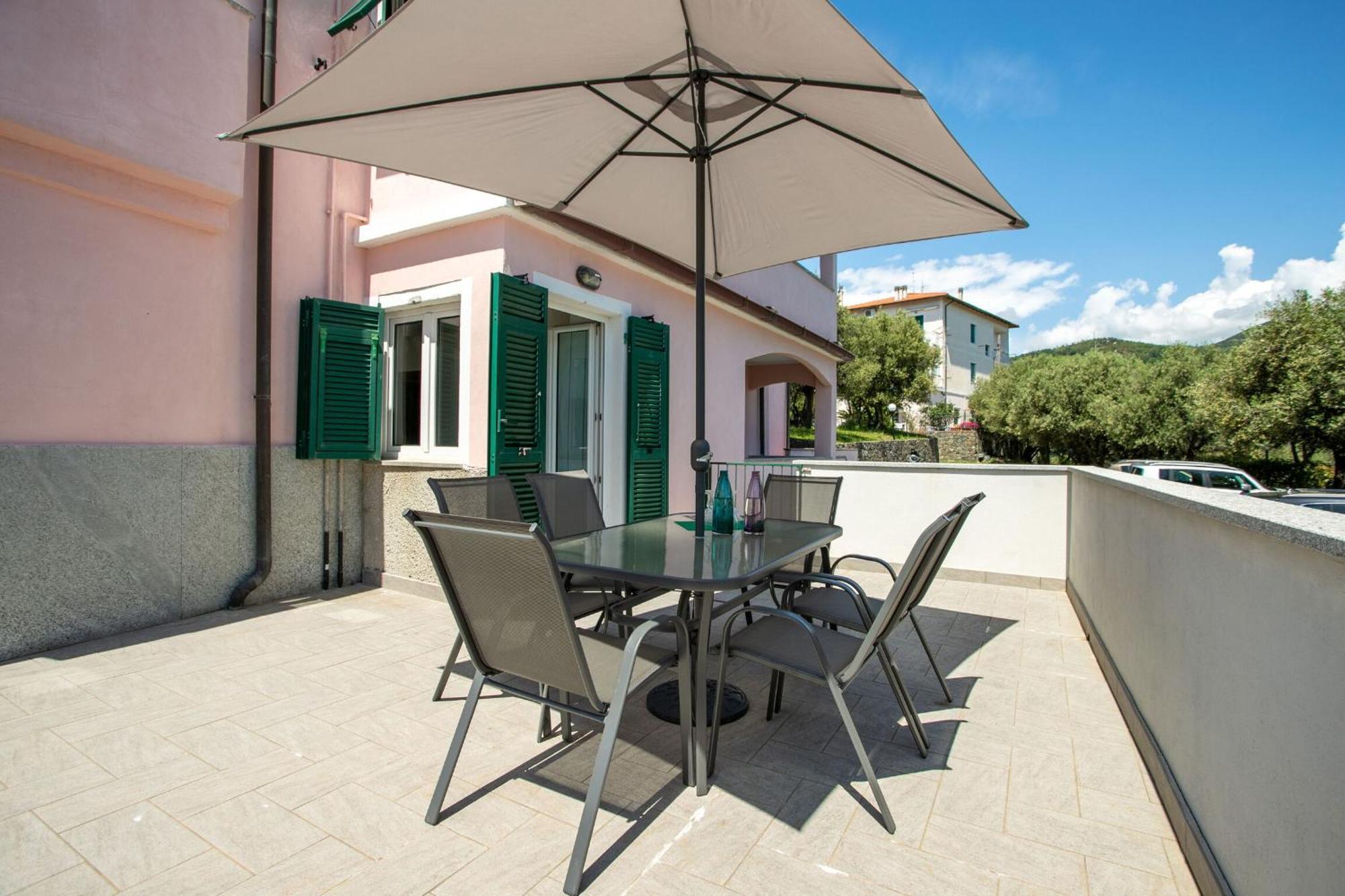Villa Zafferano Suites Celle Ligure Exterior photo